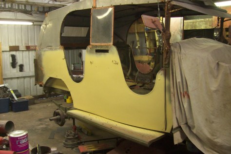 I like the beige/buff colour for the base coat. Sand into that from Grey primer, and you will know it fast!